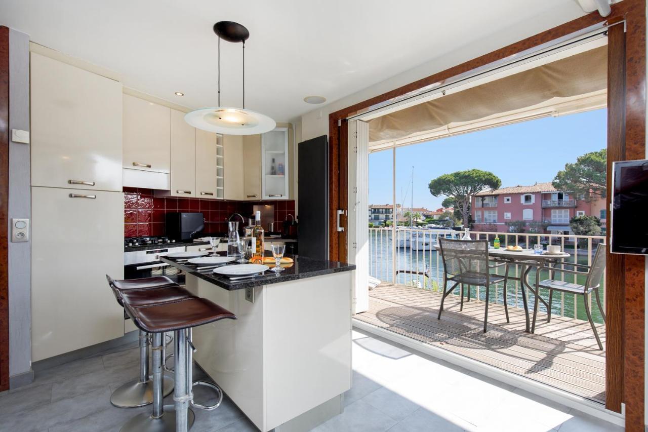 Port Sud Yourhosthelper Grimaud